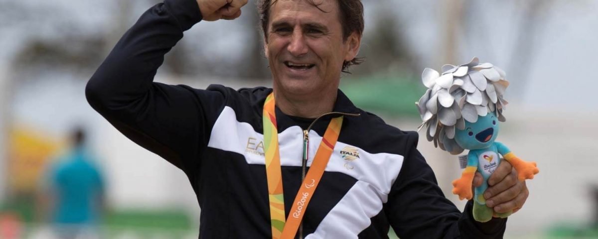 Zanardi no Podio da Paralimpiada 2016